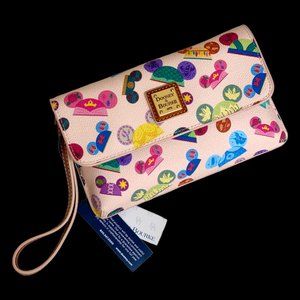 NWT Disney Dooney & Bourke Princess Ear Hat Pink Wristlet Wallet